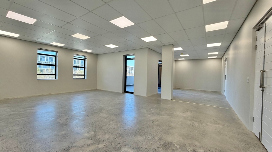 To Let Commercial Property for Rent in Paardevlei Western Cape